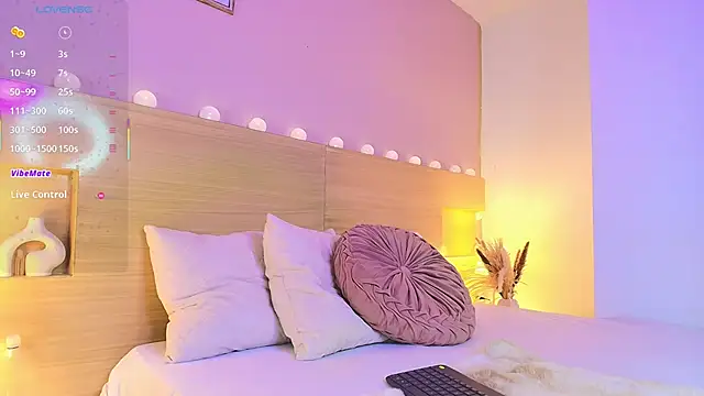 Snapshot of Keidancee chatting on November 11, 7:30 pm Keidancee online show from November 11, 7:30 pm