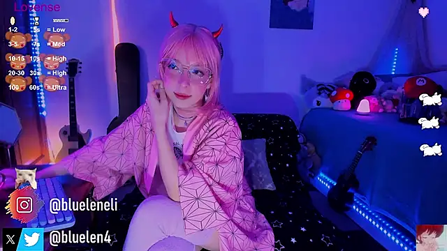 Snapshot of bluelen chatting on March 14, 11:23 am bluelen online show from March 14, 11:23 am