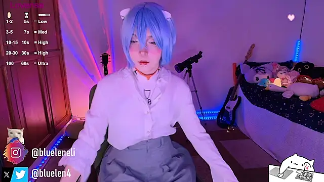 bluelen online show from May 15, 10:24 am