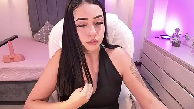 iam sofiia online show from February 12, 8:08 pm