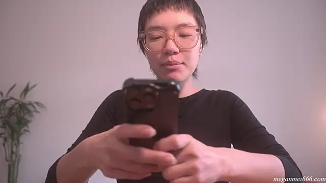 meganmei666 online show from March 13, 5:18 pm