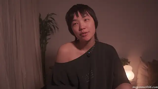 meganmei666 online show from May 28, 1:46 am