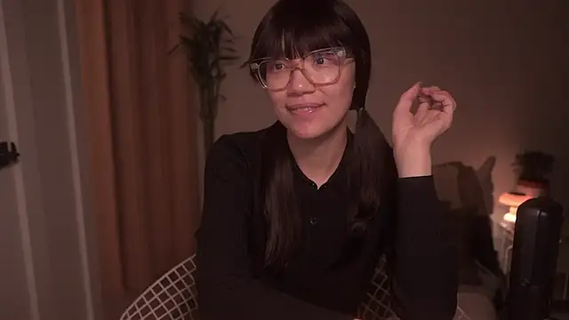 Snapshot of meganmei666 chatting on January 7, 3:03 am meganmei666 online show from January 7, 3:03 am