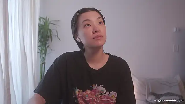 meganmei666 online show from July 1, 6:08 pm