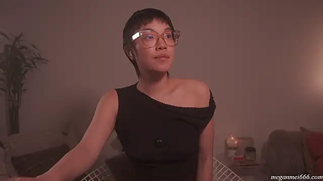 meganmei666 online show from April 10, 2:07 am