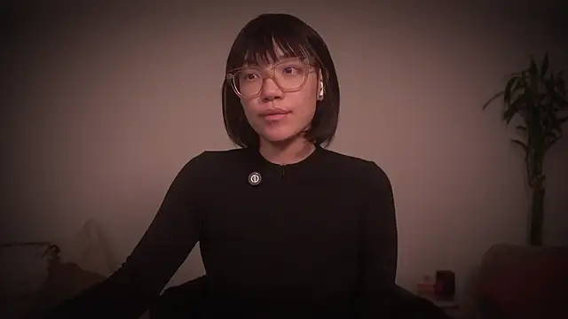 meganmei666 online show from November 18, 2:38 am