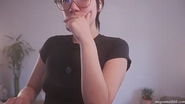 meganmei666 online show from April 15, 7:58 pm