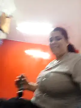 Snapshot of MarthinaBaker chatting on November 20, 12:44 am MarthinaBaker online show from November 20, 12:44 am