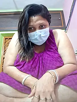 Snapshot of kunjan789 chatting on January 22, 1:31 am kunjan789 online show from January 22, 1:31 am