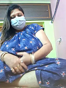 Snapshot of kunjan789 chatting on March 10, 1:01 am kunjan789 online show from March 10, 1:01 am