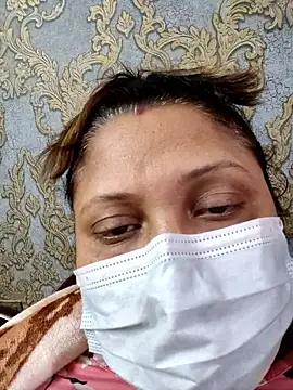 Snapshot of kunjan789 chatting on November 17, 5:50 pm kunjan789 online show from November 17, 5:50 pm