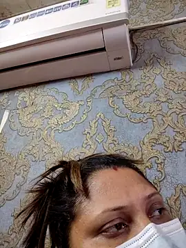 Snapshot of kunjan789 chatting on November 9, 5:50 pm kunjan789 online show from November 9, 5:50 pm