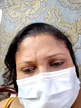 Snapshot of kunjan789 chatting on November 13, 6:34 pm kunjan789 online show from November 13, 6:34 pm