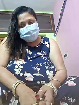 Snapshot of kunjan789 chatting on February 2, 2:27 am kunjan789 online show from February 2, 2:27 am