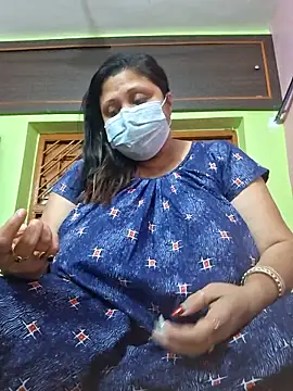 Snapshot of kunjan789 chatting on March 13, 1:43 am kunjan789 online show from March 13, 1:43 am