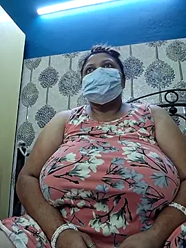 Snapshot of kunjan789 chatting on September 14, 3:07 am kunjan789 online show from September 14, 3:07 am