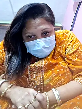 Snapshot of kunjan789 chatting on January 16, 2:09 am kunjan789 online show from January 16, 2:09 am