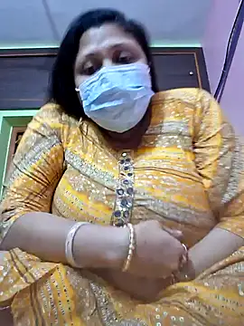 Snapshot of kunjan789 chatting on December 26, 1:29 am kunjan789 online show from December 26, 1:29 am