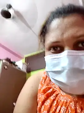 Snapshot of kunjan789 chatting on November 15, 4:16 am kunjan789 online show from November 15, 4:16 am