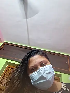 Snapshot of kunjan789 chatting on January 30, 1:11 am kunjan789 online show from January 30, 1:11 am