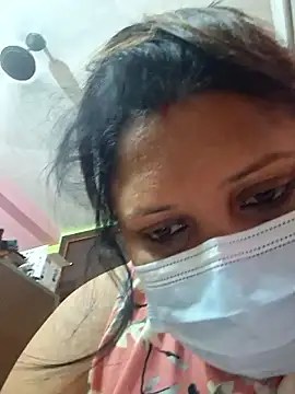 Snapshot of kunjan789 chatting on November 1, 1:23 am kunjan789 online show from November 1, 1:23 am