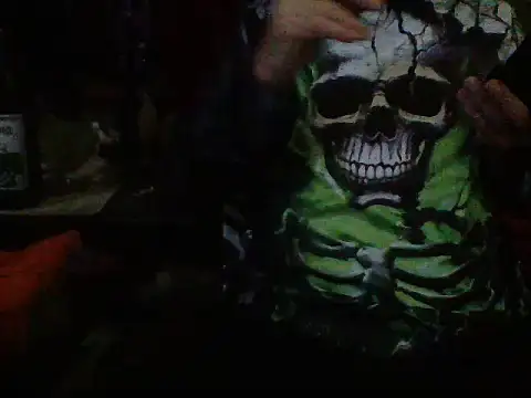 Snapshot of mrdemoncrowly chatting on June 12, 3:59 am mrdemoncrowly online show from June 12, 3:59 am