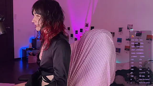 deadlysweet online show from March 2, 1:06 am