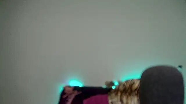 Snapshot of amber_candyfloss chatting on September 30, 10:49 pm amber candyfloss online show from September 30, 10:49 pm