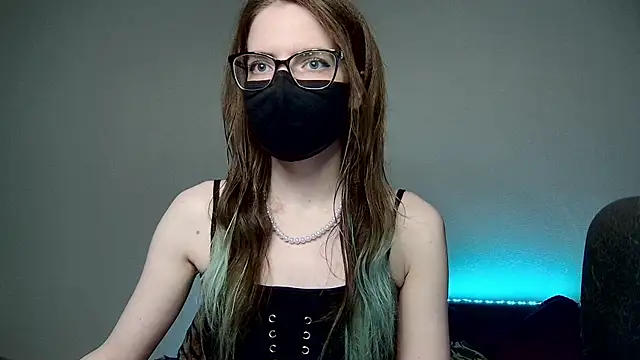 Snapshot of amber_candyfloss chatting on November 1, 12:50 am amber candyfloss online show from November 1, 12:50 am