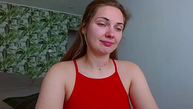 Snapshot of Olivia_shine chatting on September 16, 4:24 am Olivia shine online show from September 16, 4:24 am