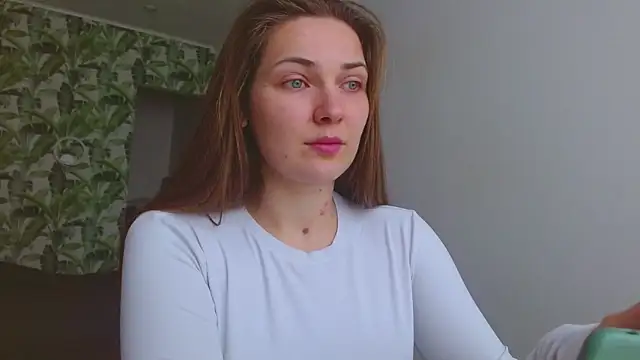 Olivia shine online show from April 1, 4:25 am