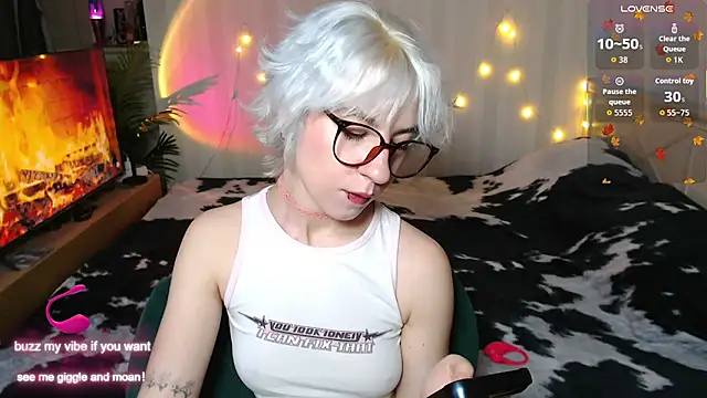  Moonlight t online show from November 28, 7:08 am