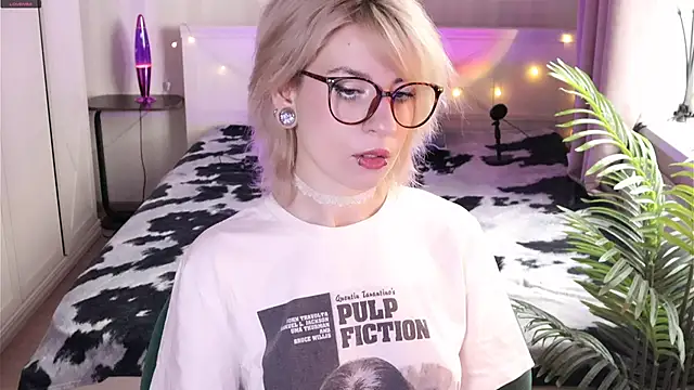  Moonlight t online show from April 4, 8:43 am