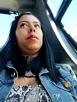 Snapshot of Emily_Wane chatting on January 7, 3:33 pm Emily Wane online show from January 7, 3:33 pm