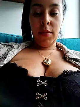 Snapshot of Emily_Wane chatting on January 11, 9:46 pm Emily Wane online show from January 11, 9:46 pm