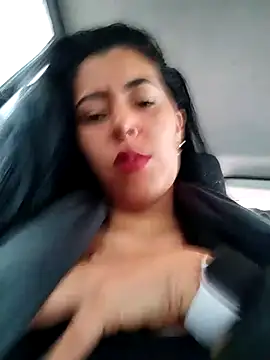 Snapshot of Emily_Wane chatting on October 19, 4:43 pm Emily Wane online show from October 19, 4:43 pm