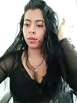 Snapshot of Emily_Wane chatting on February 22, 3:46 pm Emily Wane online show from February 22, 3:46 pm