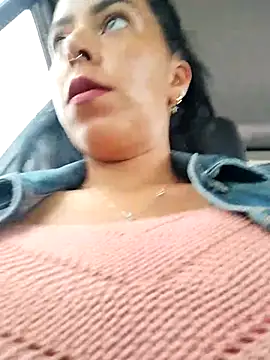 Snapshot of Emily_Wane chatting on November 14, 3:37 pm Emily Wane online show from November 14, 3:37 pm