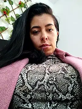 Snapshot of Emily_Wane chatting on September 9, 3:43 pm Emily Wane online show from September 9, 3:43 pm