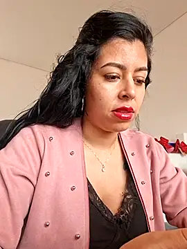 Emily Wane online show from July 6, 4:09 pm