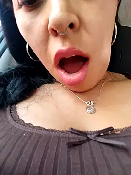 Snapshot of Emily_Wane chatting on January 31, 7:12 pm Emily Wane online show from January 31, 7:12 pm