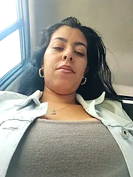 Snapshot of Emily_Wane chatting on March 1, 4:40 pm Emily Wane online show from March 1, 4:40 pm