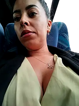 Snapshot of Emily_Wane chatting on September 27, 4:13 pm Emily Wane online show from September 27, 4:13 pm