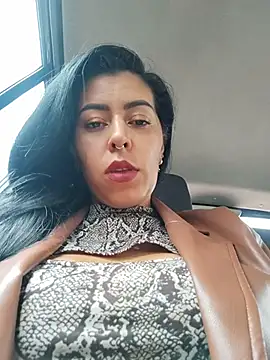 Snapshot of Emily_Wane chatting on October 25, 4:40 pm Emily Wane online show from October 25, 4:40 pm