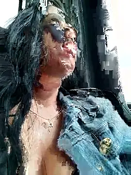 Emily Wane online show from March 20, 2:07 pm