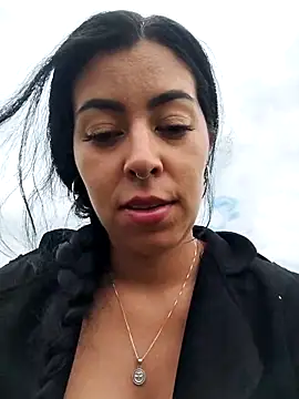 Snapshot of Emily_Wane chatting on February 21, 3:14 pm Emily Wane online show from February 21, 3:14 pm