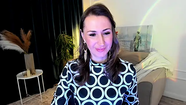 PassionGlow online show from April 9, 8:04 pm