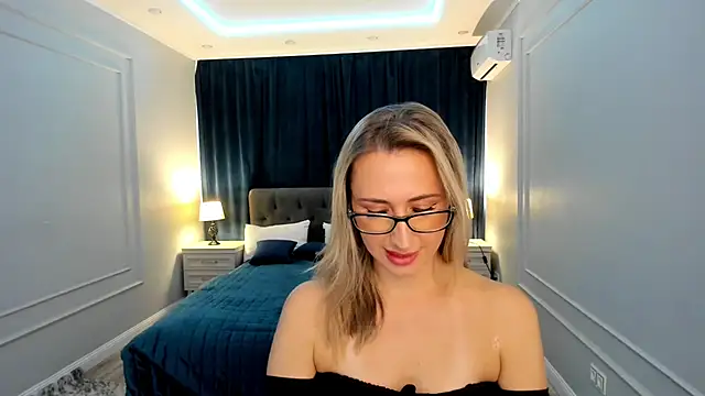 PassionGlow online show from September 13, 4:01 am