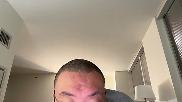 Snapshot of slaveasianboy chatting on October 1, 1:00 am slaveasianboy online show from October 1, 1:00 am