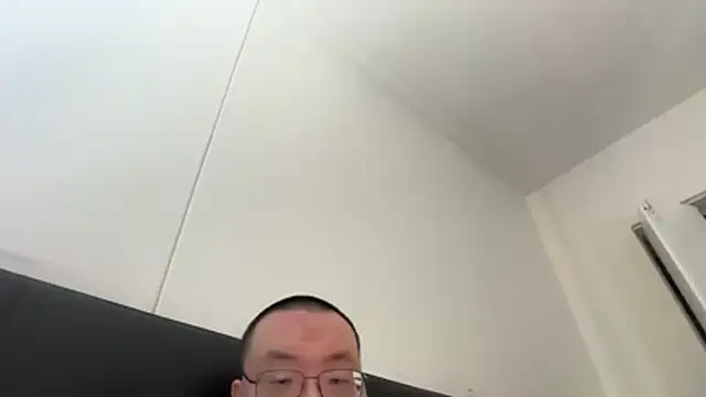 slaveasianboy online show from March 8, 8:01 pm